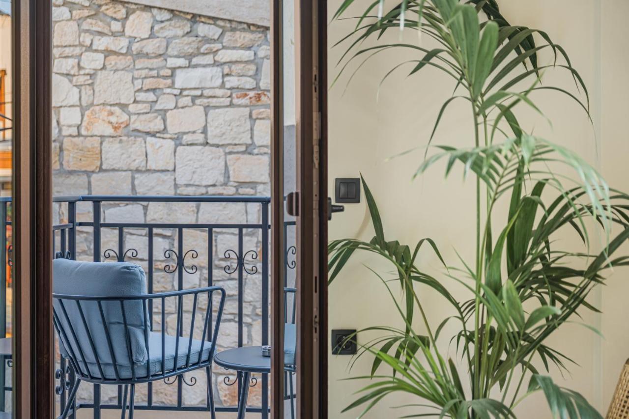 Achatis Suites Herszonisszosz Kültér fotó